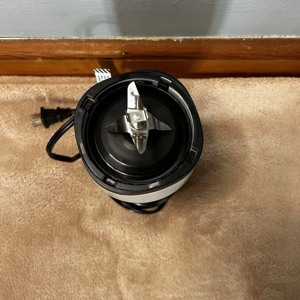 Ninja Compact Personal Blender Pulse Tech Replacement Base And Blades For Parts
